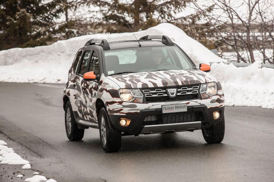  Dacia Duster Brave 2014 года  (IT) (фото 27 из 42)